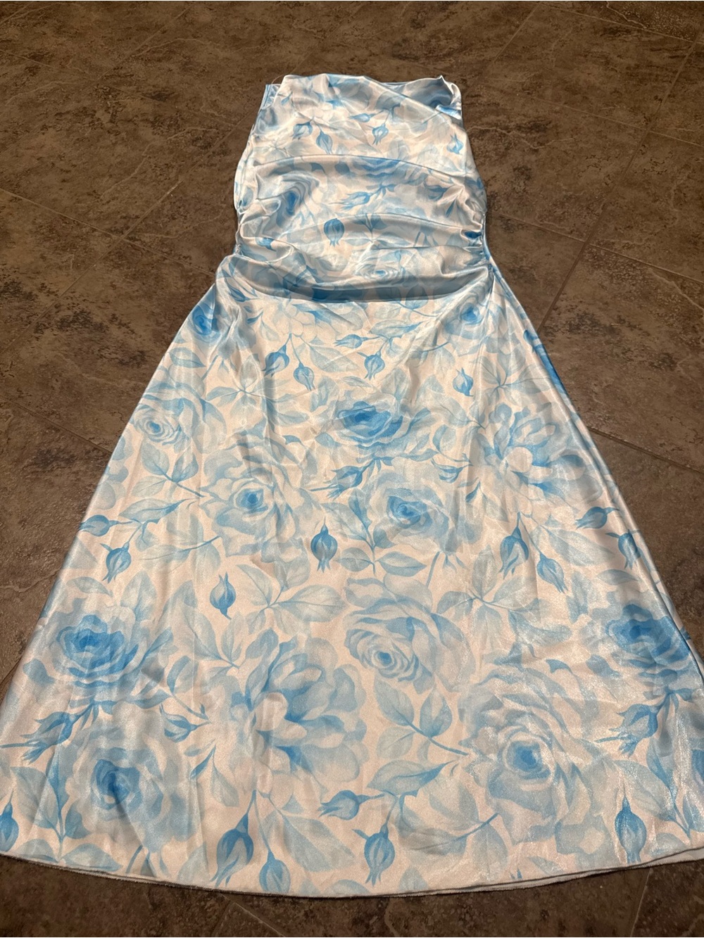 🥦Bebe white and blue floral satin halter maxi dress